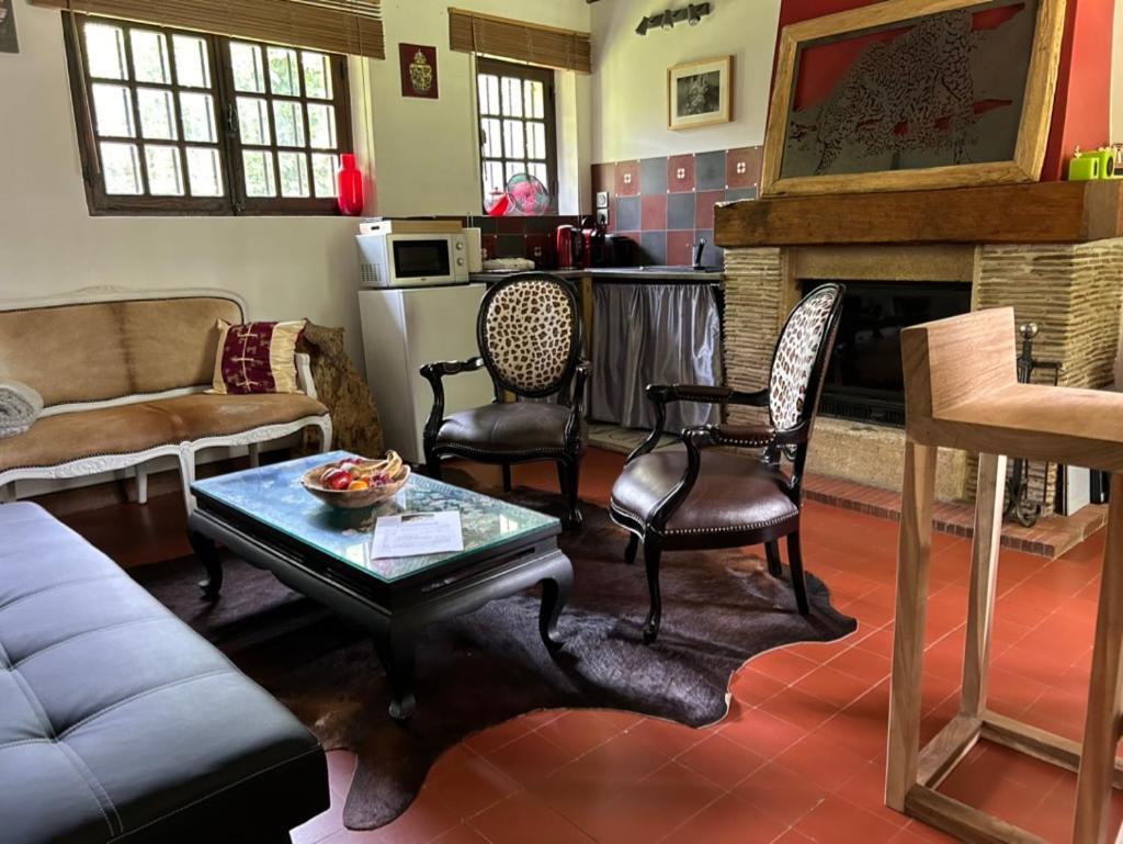 Du Bois Des Perruches Ferienhaus *